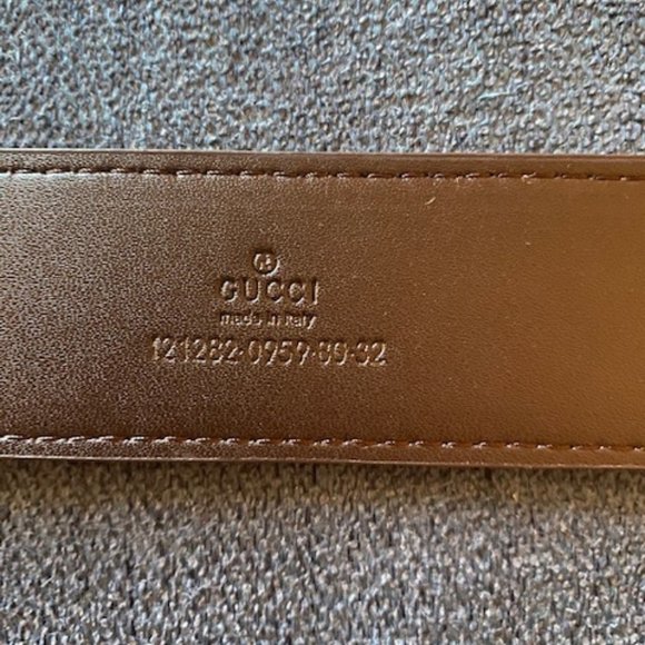 Belt Black Leather GUCCI Authentic G Logo Embossed Polished  Gucci belt men\'s/women\'s